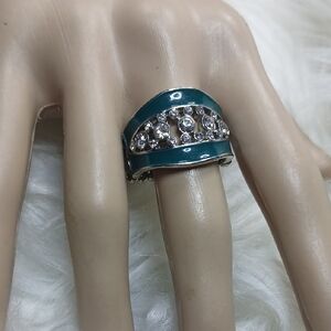 Paparazzi Silver and Teal Ring with Sparkling Accents Strech